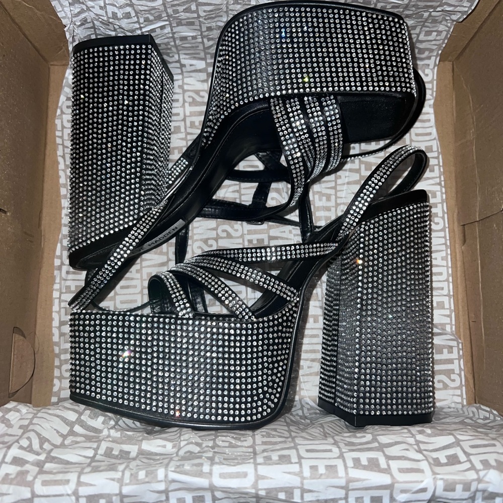 Steve Madden Platform Heels